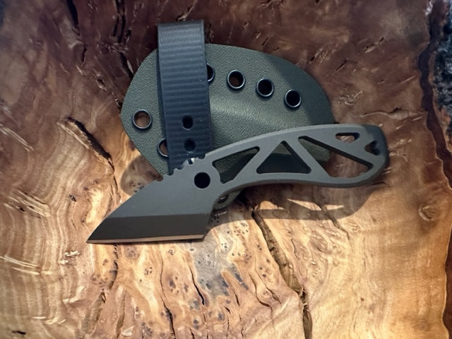The Kira "Killer" - Bush Crafting, EDC Cerakote Kiradashi Style Knife