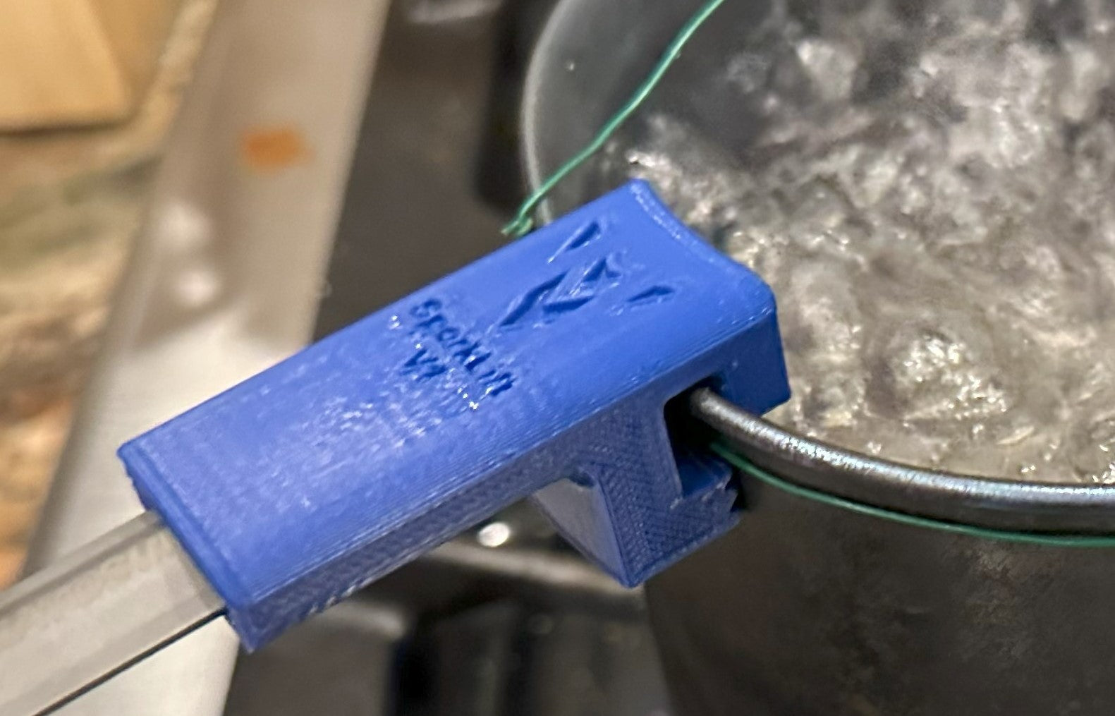 SporkLift - Pot Lifter